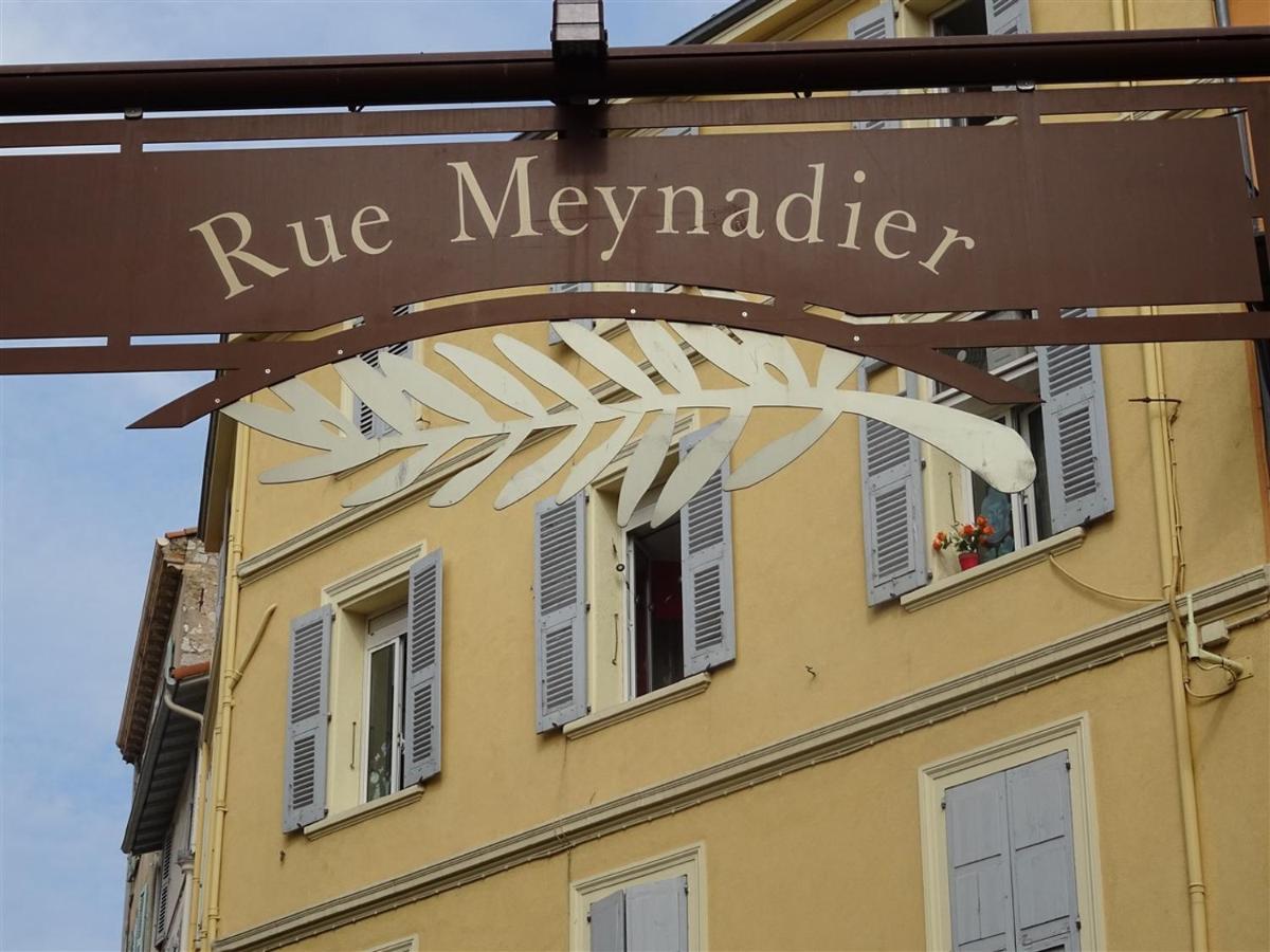 Apartment Rue St Antoine Cannes Extérieur photo